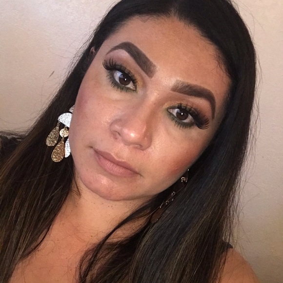 Meet your Posher, Guadalupe - Picture 1 of 1